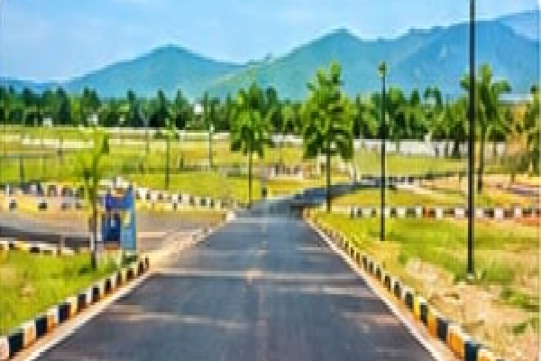 Plot for Sale @ Goldern Cty, Athavathur